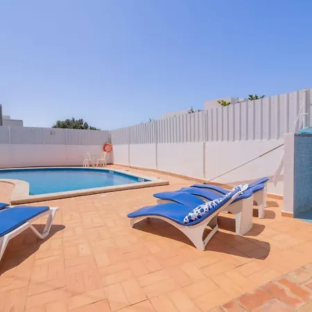 Gale Tomas By Innkeeper Guia (Faro)